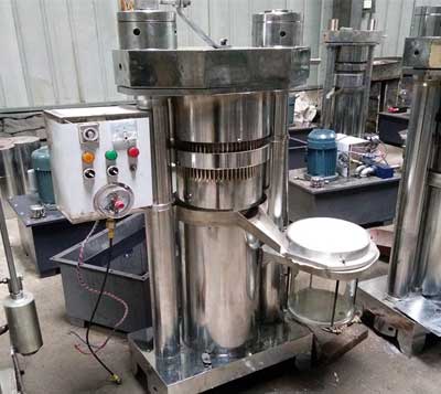 全自動液壓榨油機(jī)實(shí)拍圖 全自動液壓榨油機(jī)實(shí)拍圖